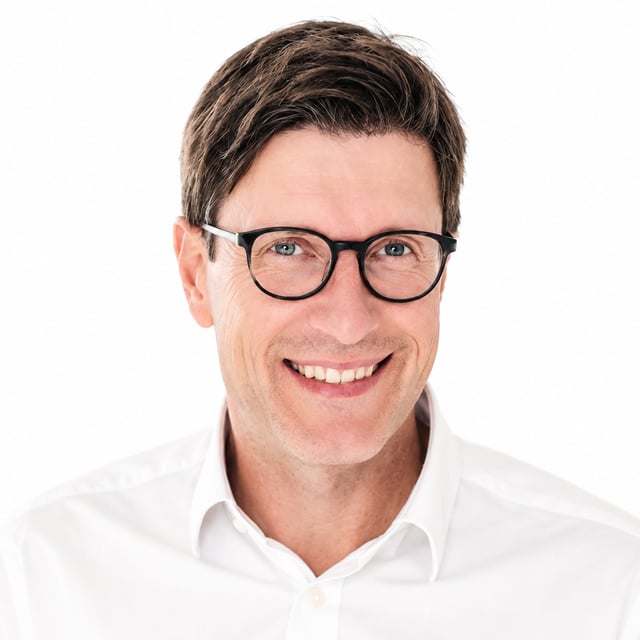 Henri Bäckman - Maya consulting